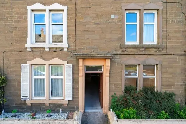 To the Manor Born in Beautiful Broughty Ferry