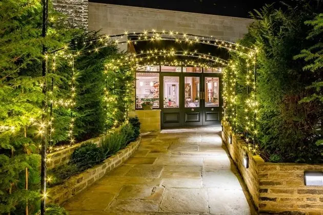 Manor House Lindley - Dış Mekan
