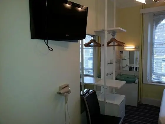 Manor Hotel - İç Mekan
