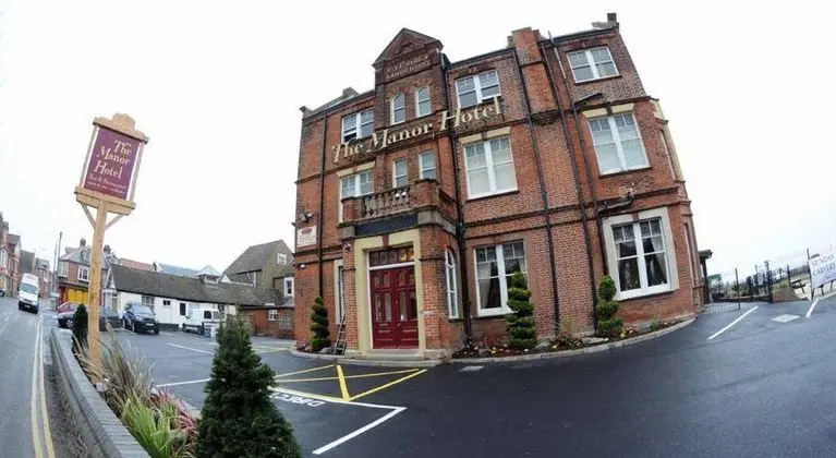 The Manor Hotel