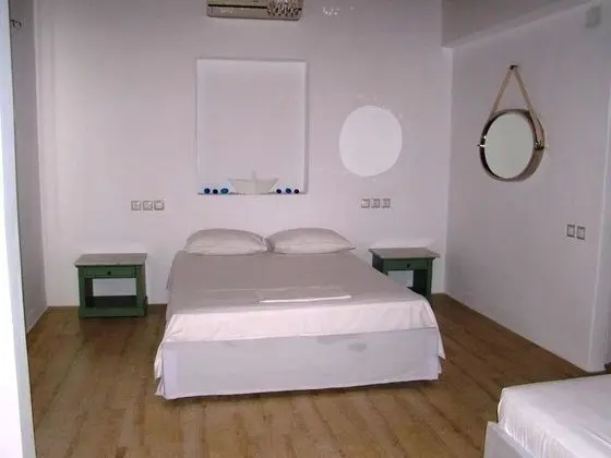 Manos Rooms - Oda