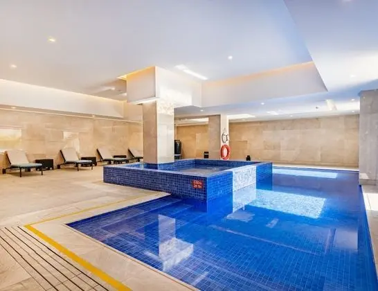 Mansard Riyadh, A Radisson Collection Hotel - Havuz