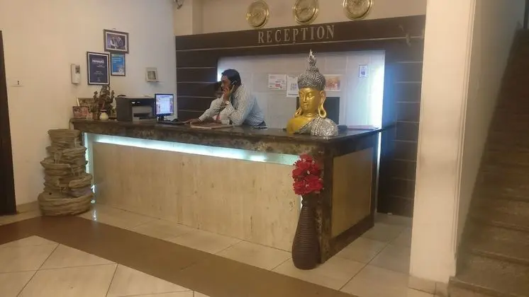 Hotel Mansarover Paradise