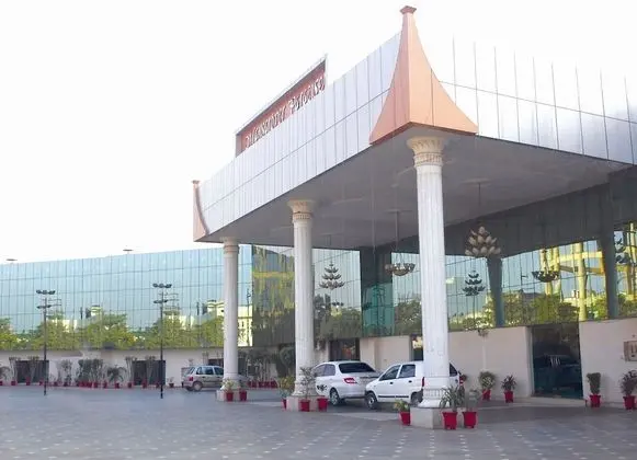 Hotel Mansarover Paradise - Dış Mekan