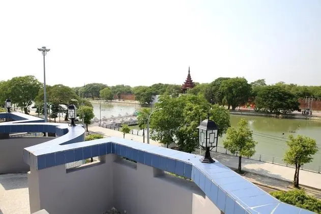Mansion Hostel Mandalay