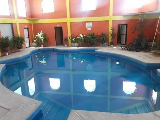 Hotel Mansión Tarahumara - Havuz