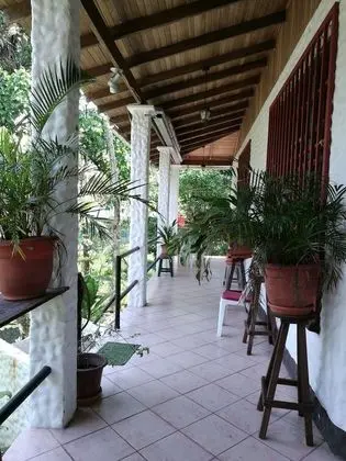 Manuela Ntonio Comfort Casa Macow 2 is one rom in Rural House - Mülk Olanakları