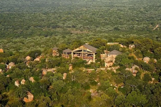 Manyatta Rock Camp-Kwa Madwala Private Game Reserve