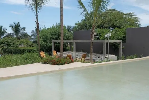 Manzanillo Beach 2BR Aparment by Huespedia 617 - Oda