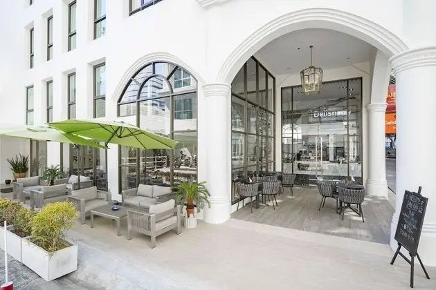 Maple Haus Sukhumvit 33 By Favstay
