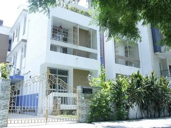 Maplewood Guest House, Neeti Bagh, New Delhiit is a Boutiqu Guest House - Room 7