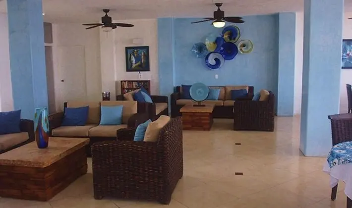 Mar Celeste All Inclusive on the beach - Lobi