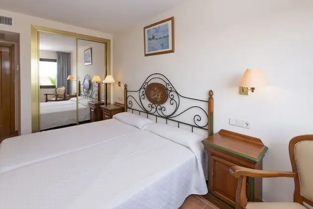 Mar Hotels Paguera & Spa - Oda