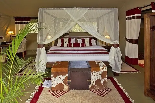 Mara Bush Camp - Private Wing