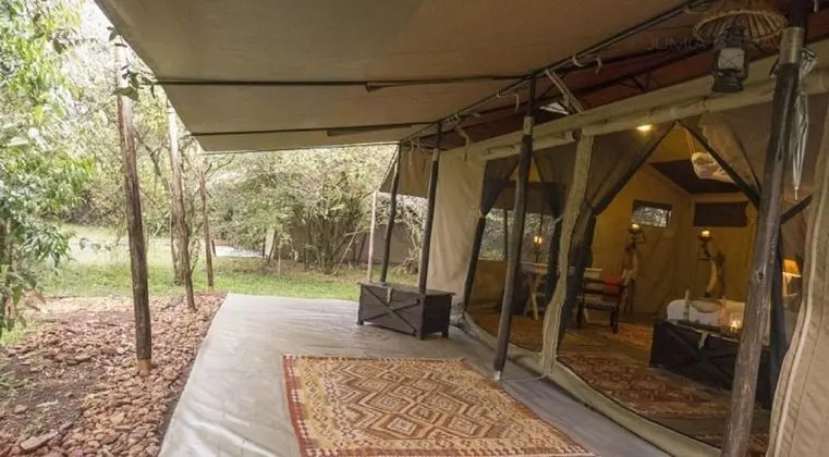Mara Crossing Camp