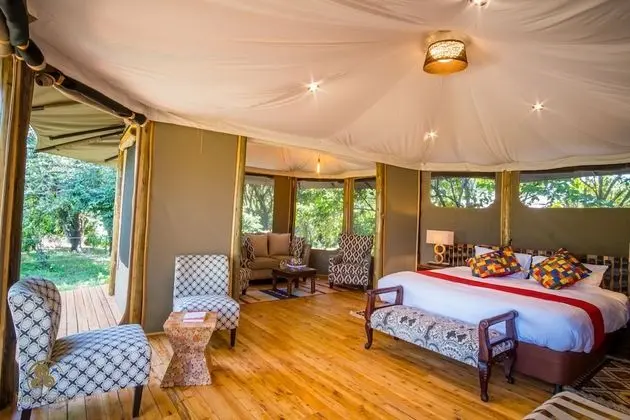 Mara Treetops Luxury Camp