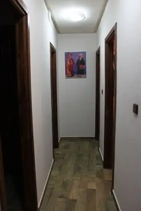 Hotel Maram - İç Mekan