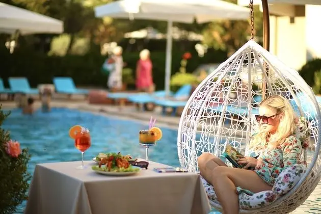 Marbella Beach Hotel - Havuz