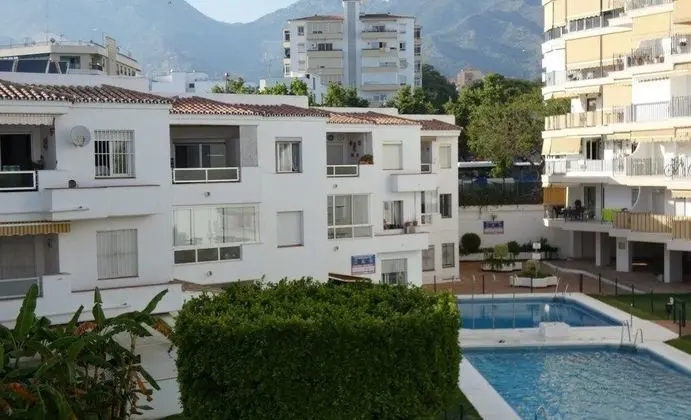 Marbella Del Mar - Havuz