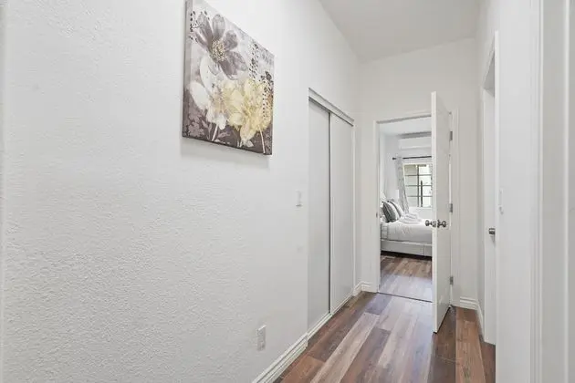 Marbella Lane 6-plex Rowland Heights - Oda Düzeni