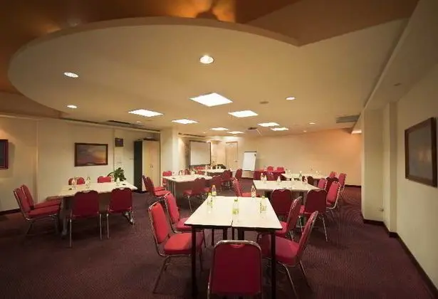 Marble Hotel - İş / Konferans