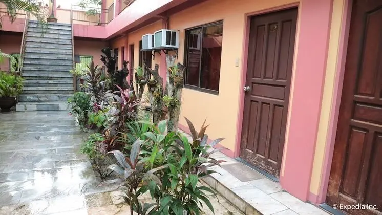 Hotel Marble Inn