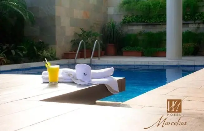 Hotel Marcelius - Havuz