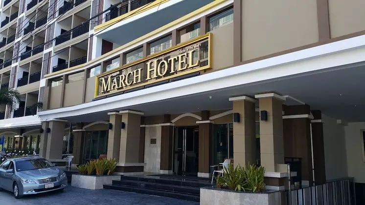 March Hotel Pattaya - Dış Mekan