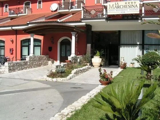 Marchesina Resort - Dış Mekan