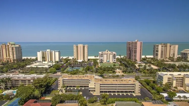 Marco Beach Vacation Suites