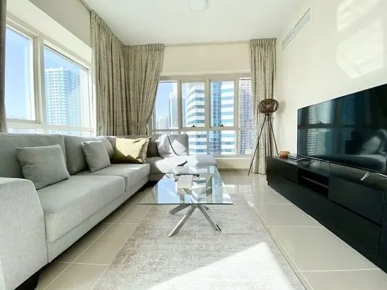 Marco Polo - Charming & Vibrant Apartment in JLT - Öne Çıkan Resim