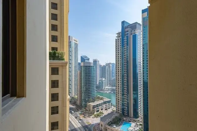 Marco Polo - Deluxe Waterfront Roomy Apt, Perfect for Groups
