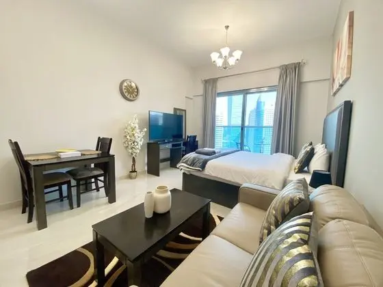 Marco Polo - Elegant Studio with Burj Khalifa Views & Balcony - Oda