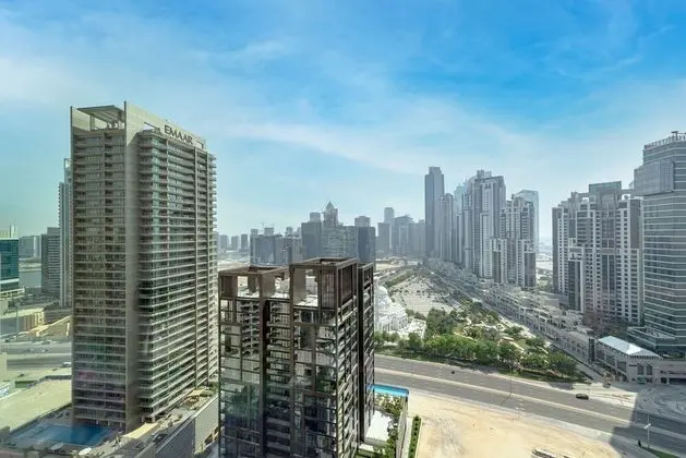 Marco Polo - Elite Apt near Burj Khalifa with large Pool