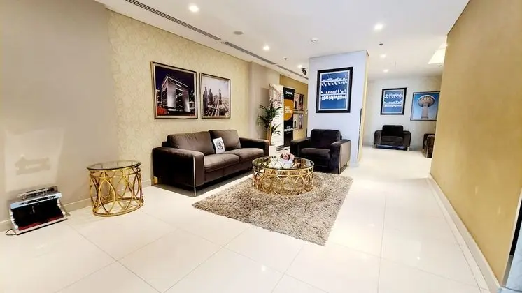 Marco Polo - Exquisite Apt amidst Golf Courses with Gym & Pool - Lobi