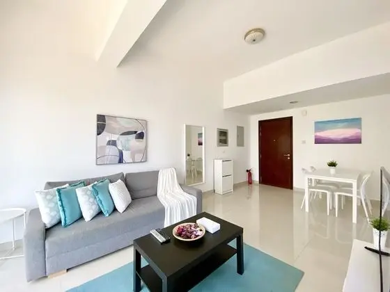 Marco Polo - Fancy Panoramic Sea View Apt with Balcony