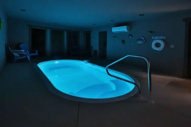 Marco Polo - Four Bedroom Chalet - Spa