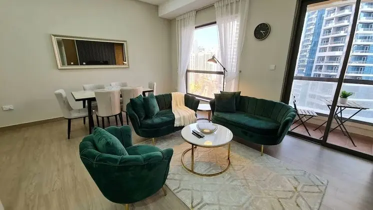 Marco Polo - High-rise 1BR Apt with Amazing Marina Views