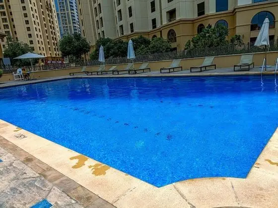 Marco Polo - High-rise 1BR Apt with Amazing Marina Views - Havuz