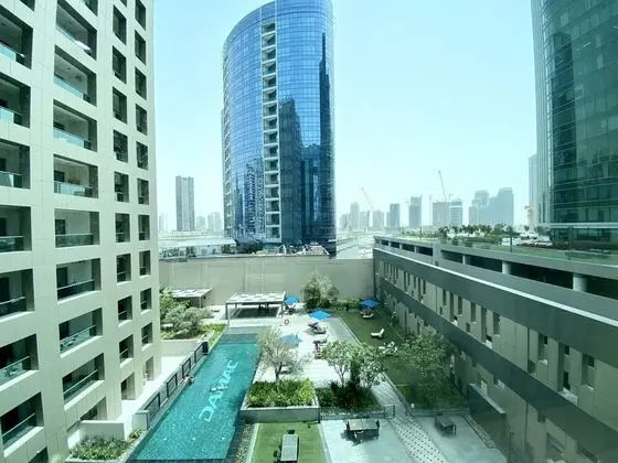 Marco Polo - Luxurious Apt with Wide City Views with Spa & Pool