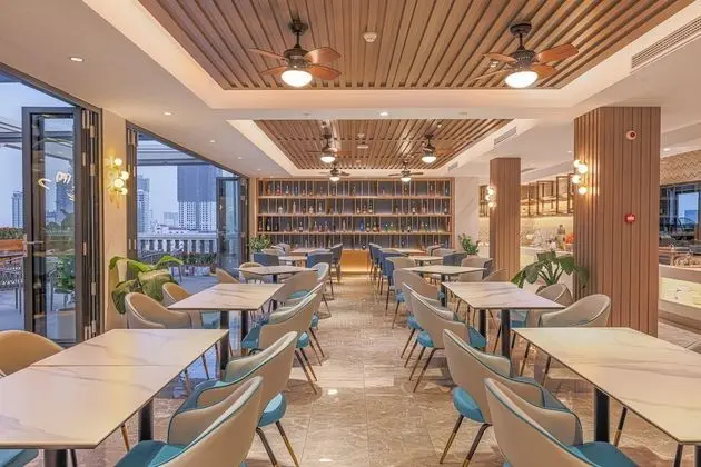 Marco Polo Hotel Phnom Penh - Yerinde Yemek
