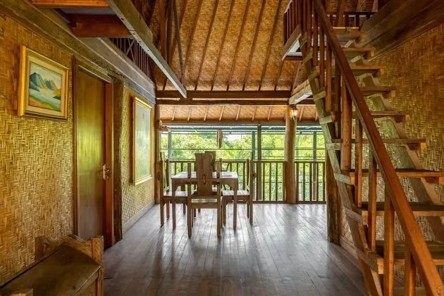 Villa Marco Unique 7BR Villa in Canggu - Yerinde Yemek