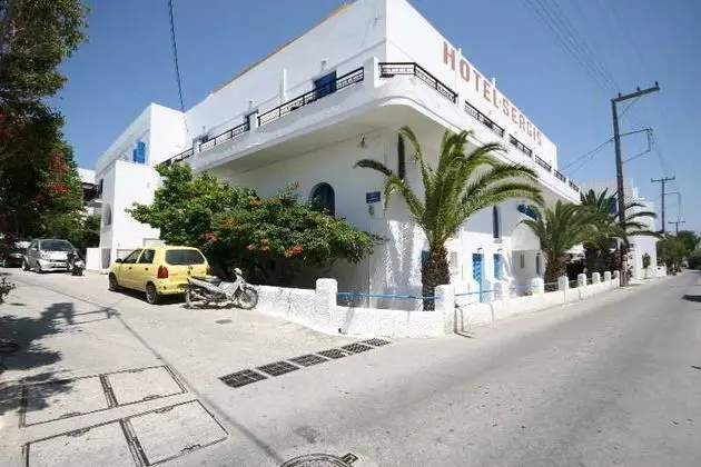 Mare Naxia Hotel