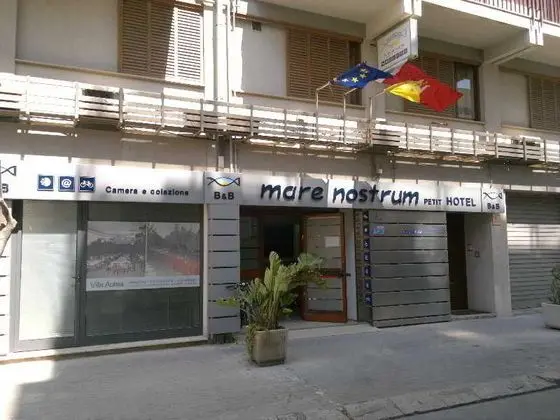 Mare Nostrum Petit Hotel - Genel