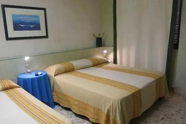 Mare Nostrum Petit Hotel - Oda