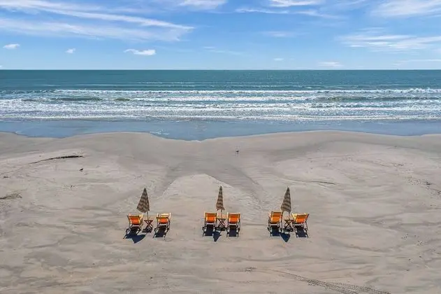 Mare Nostrum at Sunflower Beach - Plaj