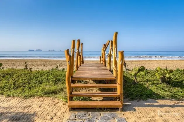 Marea Beachfront Villas - Dış Mekan