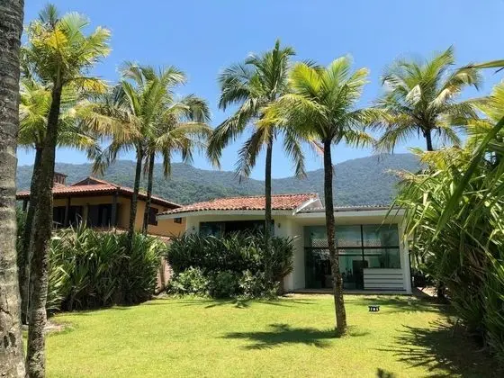 Maresias, Luxo e Estilo à Beira-mar