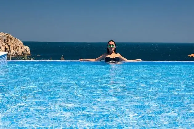 Mareta Beach House - Havuz