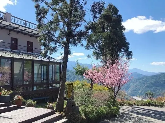 Margaret Garden Villa